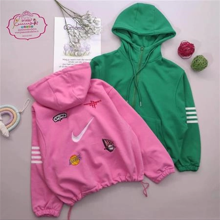 76261456-ddda-4ebe-a2a1-829e4d6606fb.jpg