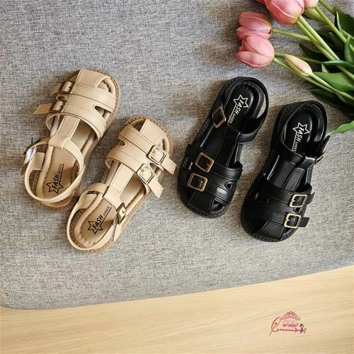 صندل چرمی برند میومیو