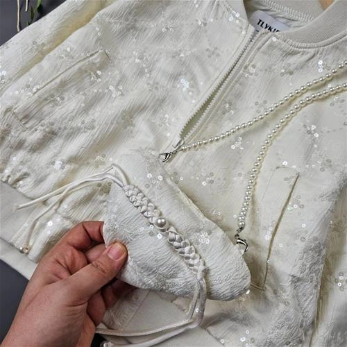 بامبر و دوشی مجلسی پولکی