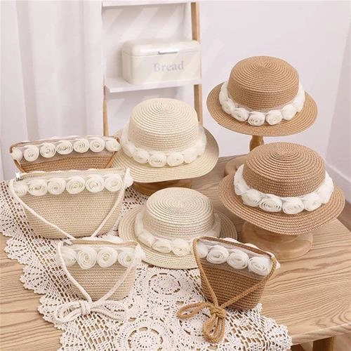 کیف و کلاه دور شکوفه