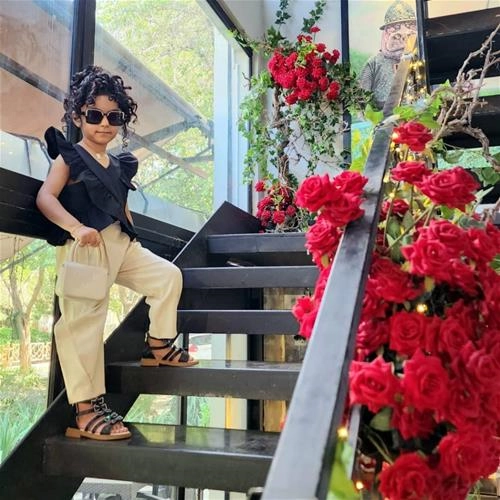 تاپ و شلوار چیندار تیدا