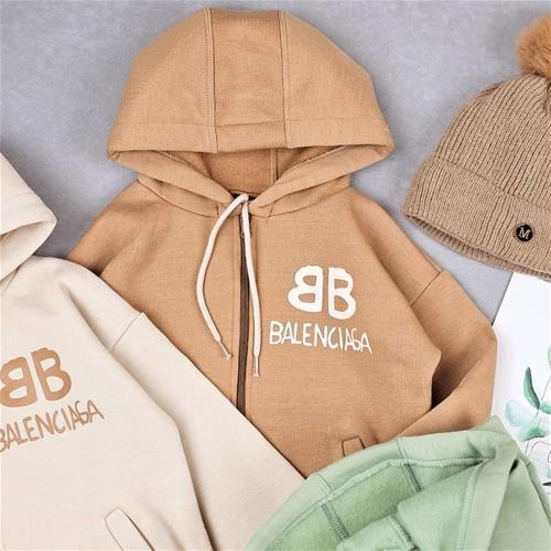 سویشرت بالنسیاگا