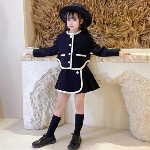 کت دامن مشکی کرم جولیا