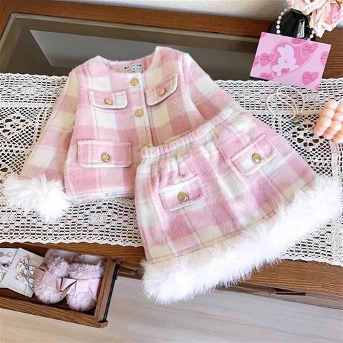 کت دامن صورتی خزدار