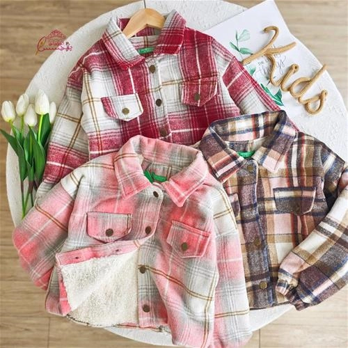 شکت پشمی داخل خز