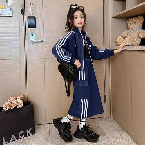 سویشرت دامن قلبی